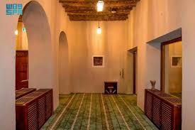 مشروع تطوير المساجد التاريخية يعيد ترميم مسجد أم زرينيق 