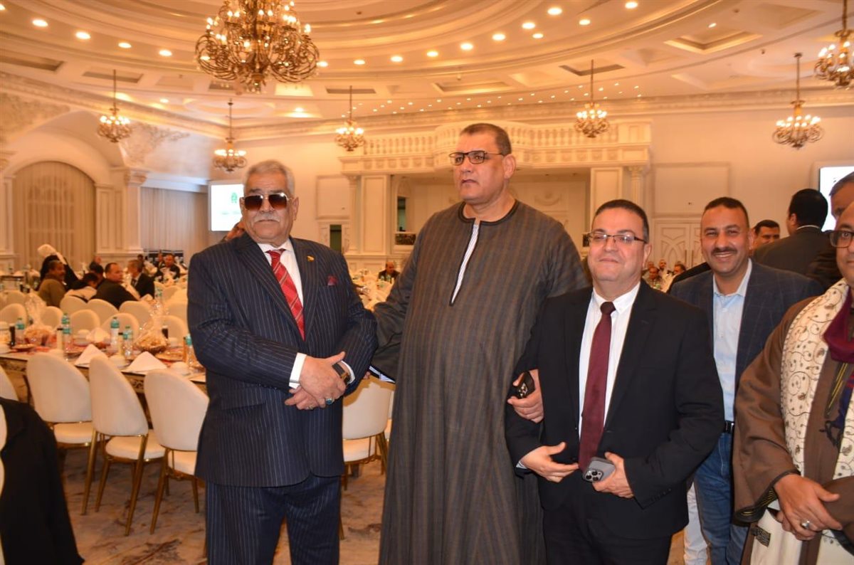 أثناء حفل الإفطار