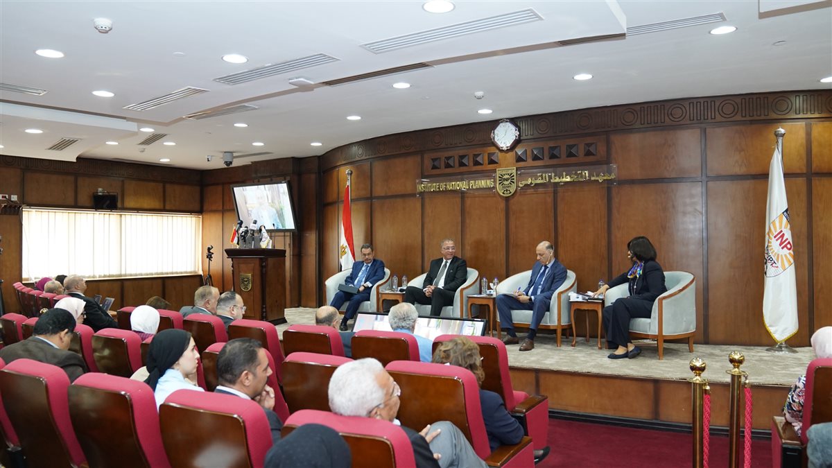 لقطات من اللقاء