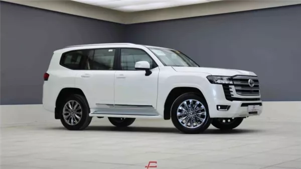  مواصفات وسعر تويوتا GXR 2024