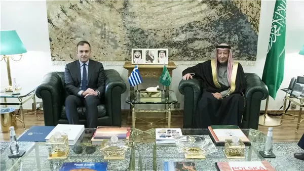 نائب وزير الخارجية يستقبل نائب وزير خارجية اليونان