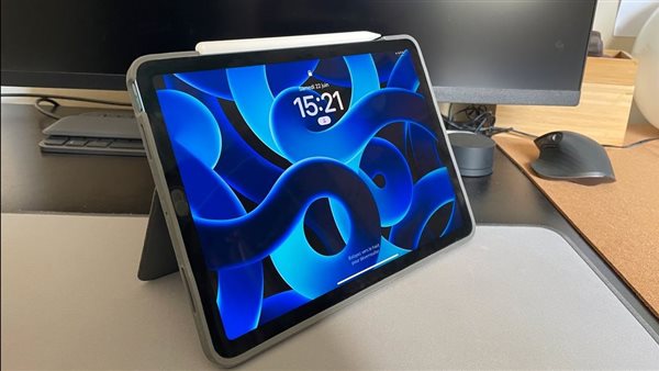 حاسب iPad Air 13