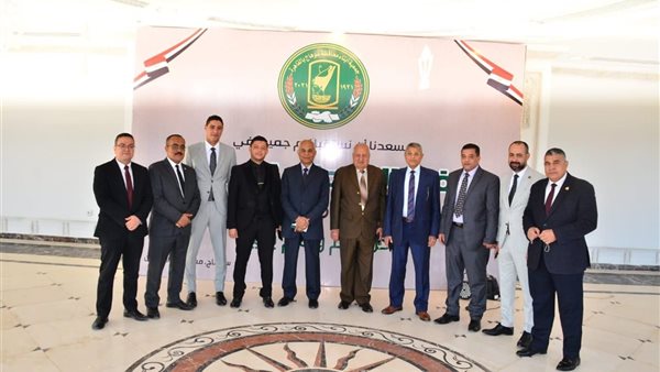 أثناء حفل الإفطار