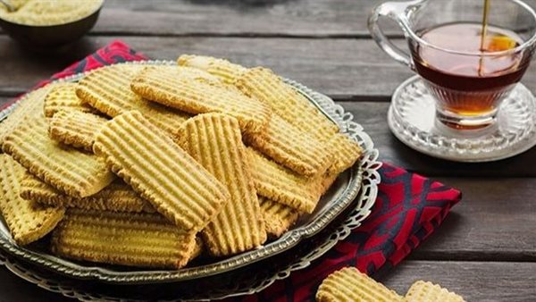 طريقة عمل بسكويت العيد و المقادير المظبوطة 