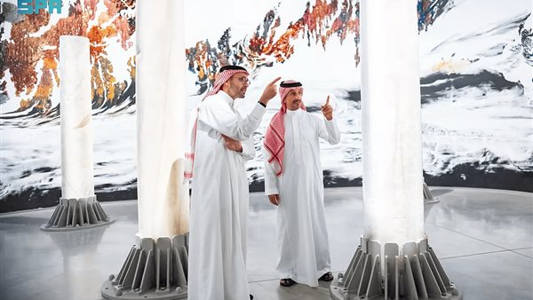 وزير السياحة يزور بينالي الفنون الإسلامية 2025