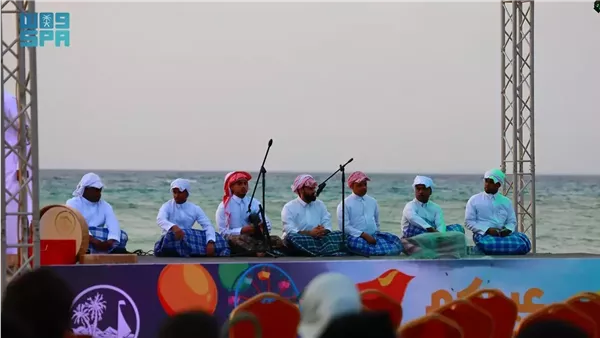 احتفالات عيد الفطر في أملج بالفلكلور البحري