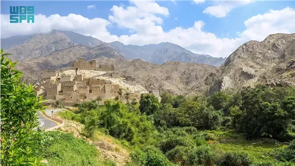 فعاليات عيد الفطر في قرية ذي عين