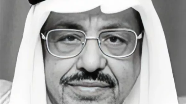 الوزير السابق محمد الفايز