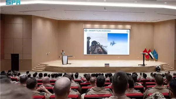  مناورات التمرين الجوي
