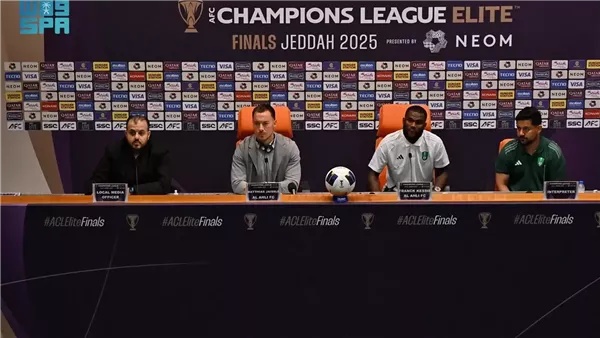 المدير الفني لفريق الأهلي