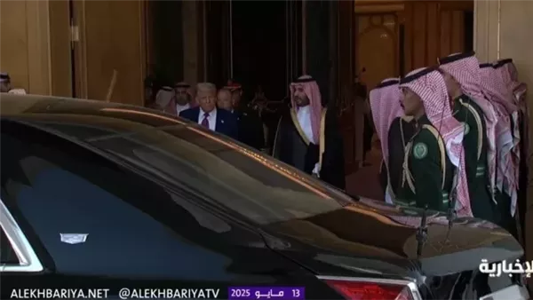 ولي العهد يودع ترامب بالرياض