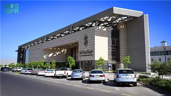 نمو النقل والخدمات اللوجستية المدينة