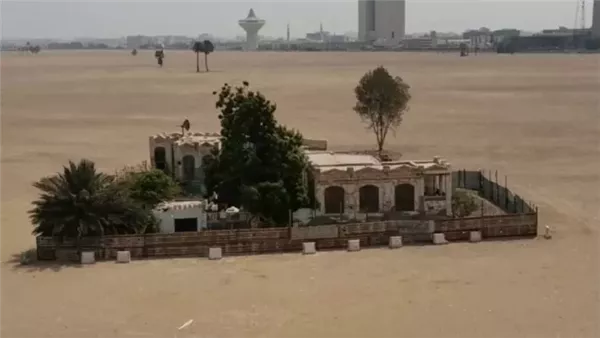 منزل تراثي بجدة يثير الجدل