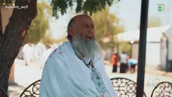 حاج سوري يؤدي الحج بعد انتظار