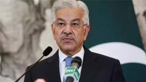 وزير الدفاع الباكستاني خواجه آصف